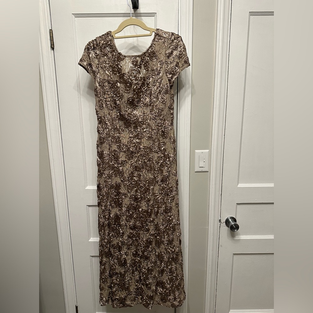 Women’s petite formal Dress
